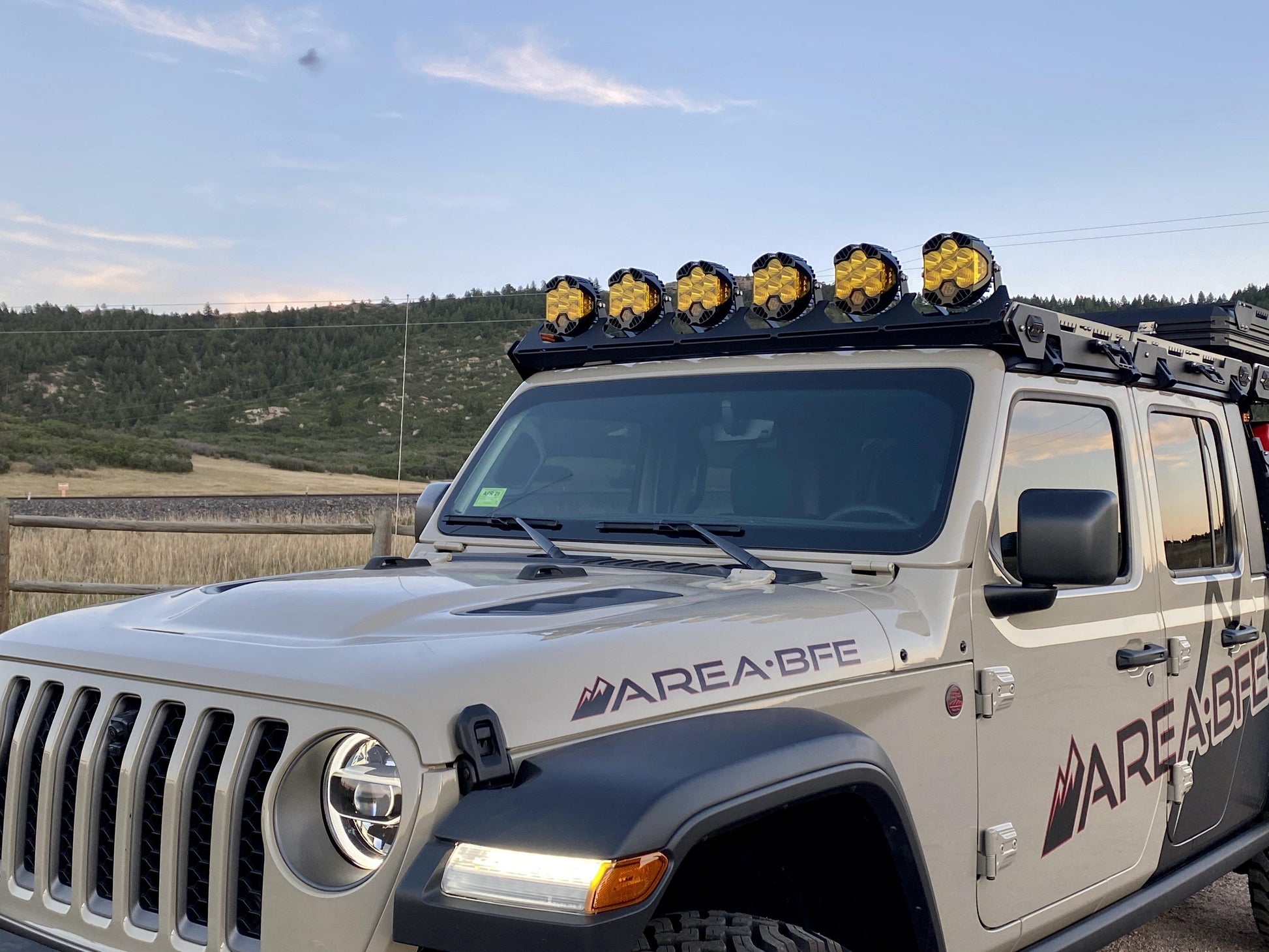 Alpha Jeep Gladiator Full Cab Rack-Overland Roof Rack-upTOP Overland-upTOP Overland